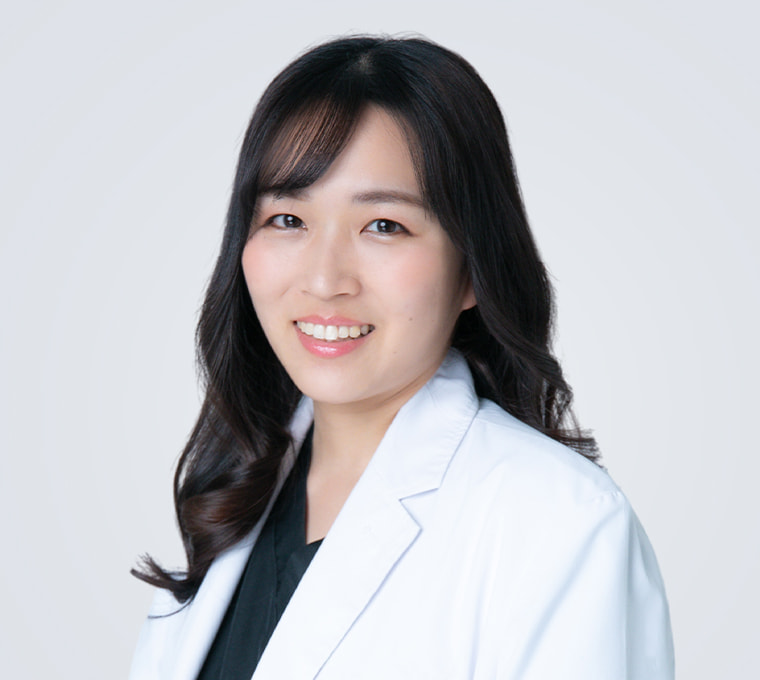 小川 智慧 院長